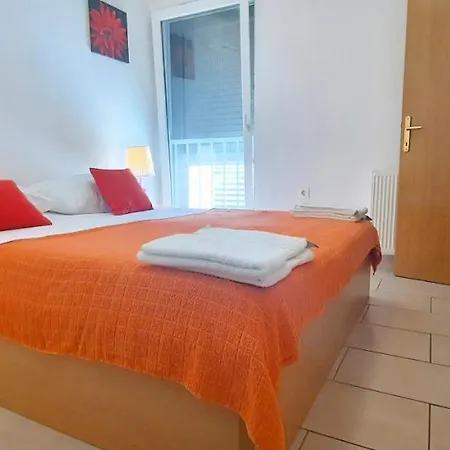 Jan Apartment *